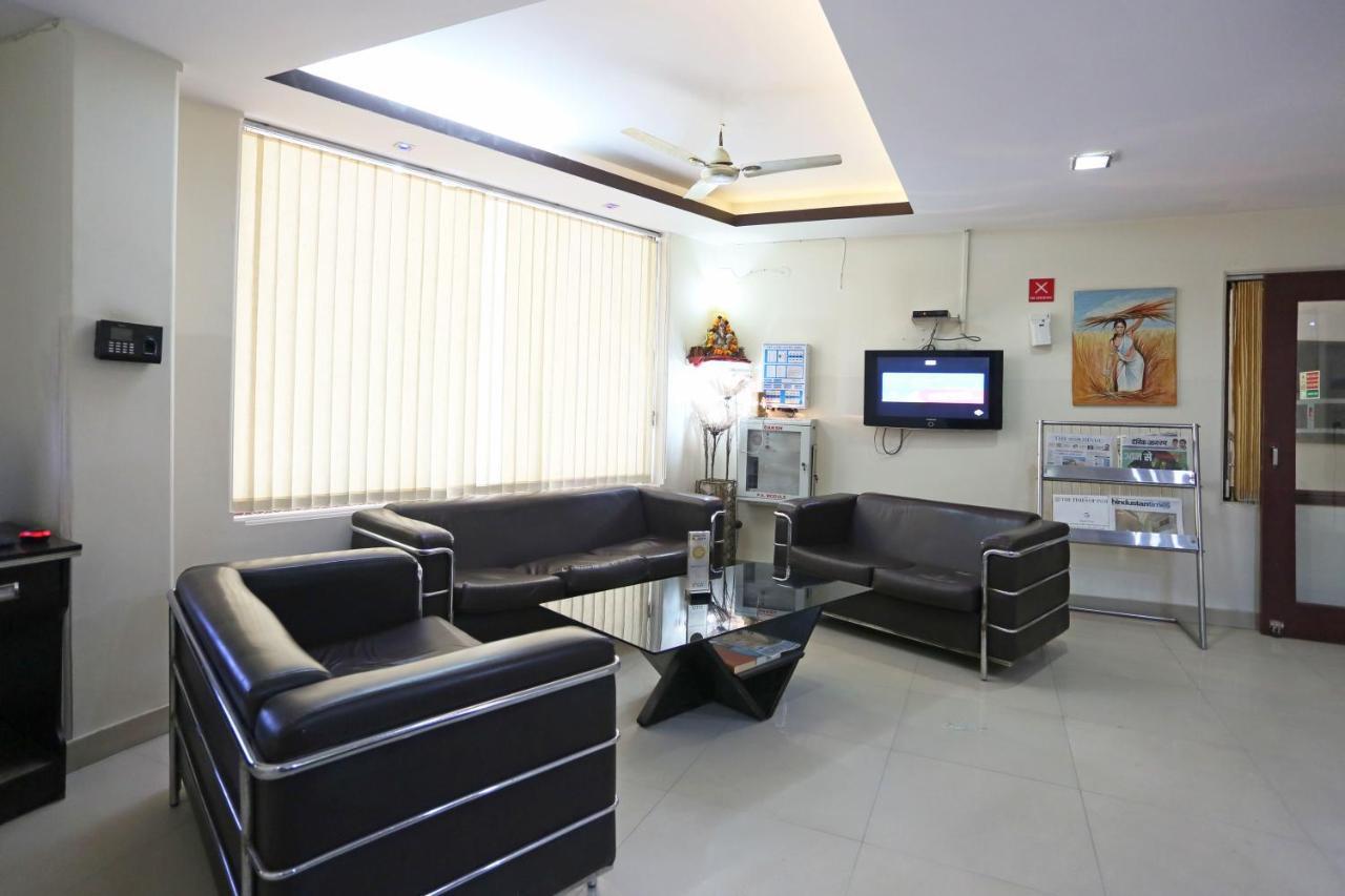 Airport Near Delhi International Airport Hotel 4*